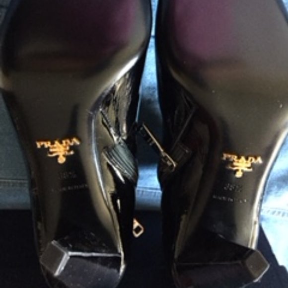 Prada Vernice Naplak Black Patent Leather Ankle Booties, 38.5 - Picture 12 of 15